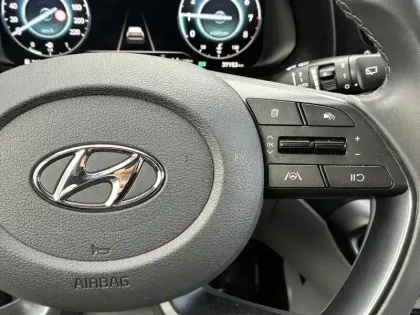 Photo 25 Hyundai Bayon  1.0 T-GDi 100 DCT-7 Hybrid 48V