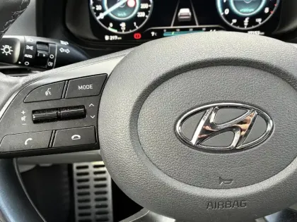 Photo 26 Hyundai Bayon  1.0 T-GDi 100 DCT-7 Hybrid 48V