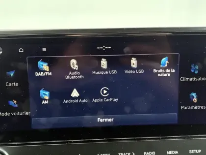 Photo 15 Hyundai Bayon  1.0 T-GDi 100 DCT-7 Hybrid 48V