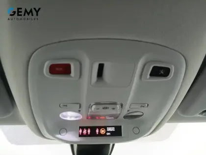 Photo 16 Peugeot 308  PureTech 110ch S&S BVM6