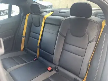 Photo 8 Volvo S60  T8 Twin Engine 318 + 87 ch Geartronic 8