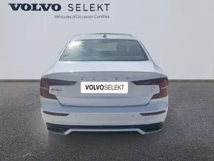 Photo 4 Volvo S60  T8 Twin Engine 318 + 87 ch Geartronic 8