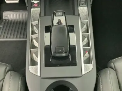 Photo 19 DS DS 3  PureTech 130 EAT8 Opera