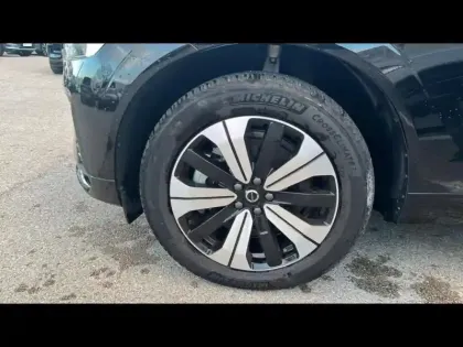 Photo 8 Volvo Xc60  T6 Hybride Rechargeable 253 + 145ch Plus Style Dark Geartronic 8 AWD