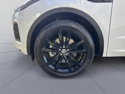 Photo 24 Jaguar E-Pace  P300e PHEV 309ch R-Dynamic SE