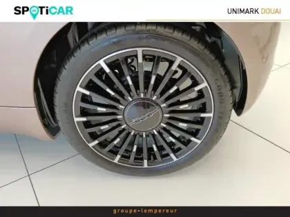 Photo 12 Fiat 500  e 95ch La Prima MY24