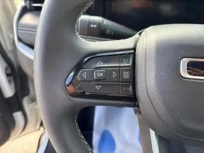 Photo 14 Jeep Compass Gén. II Ph2 80th Anniversary 5