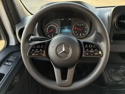 Photo 53 Mercedes Sprinter 315 CDI 43S 14M3 PTRA 7T L3H2 150ch 37800€HT Garan