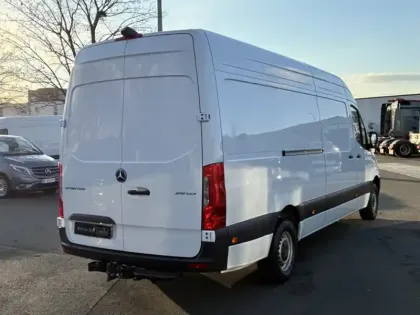 Photo 42 Mercedes Sprinter 315 CDI 43S 14M3 PTRA 7T L3H2 150ch 37800€HT Garan