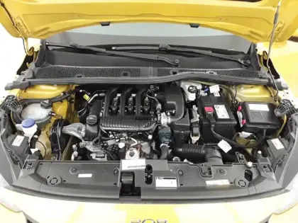 Photo 39 Peugeot 208  PureTech 75 S&S BVM5