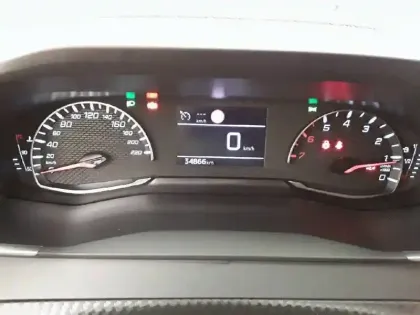 Photo 29 Peugeot 208  PureTech 75 S&S BVM5