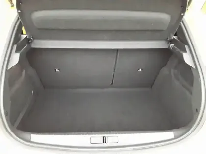 Photo 25 Peugeot 208  PureTech 75 S&S BVM5