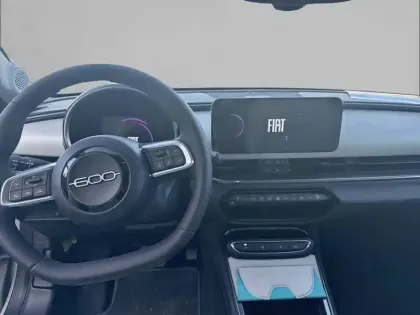 Photo 7 Fiat 600 e 54 kWh 156 ch