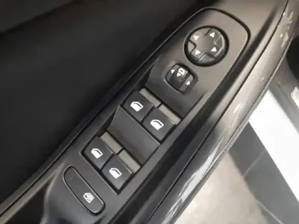 Photo 15 Opel Grandland X  Hybrid4 300 ch AWD BVA8