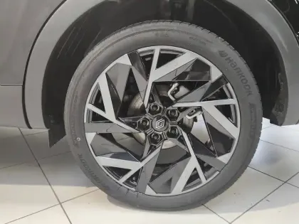 Photo 10 Renault Arkana  E-Tech full hybrid 145 GSR2