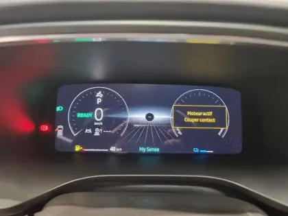 Photo 8 Renault Arkana  E-Tech full hybrid 145 GSR2