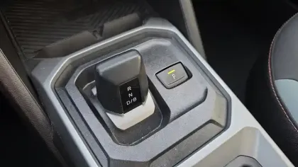 Photo 43 Dacia Duster  Hybrid 140