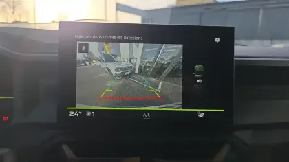 Photo 42 Dacia Duster  Hybrid 140