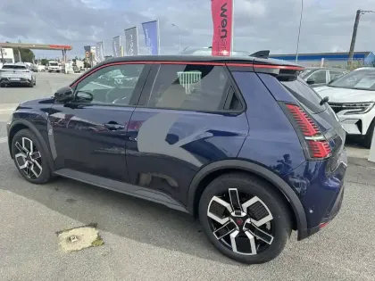 Photo 1 Renault 5 Renault  E-Tech Electrique 10 ch autonomie confort