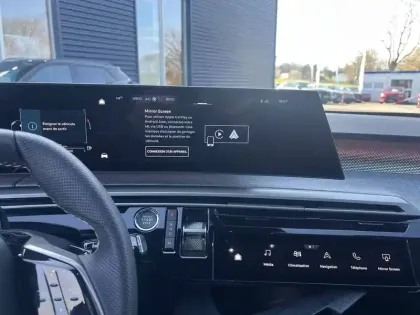 Photo 53 Peugeot 5008  Electrique 73 kWh 210 ch