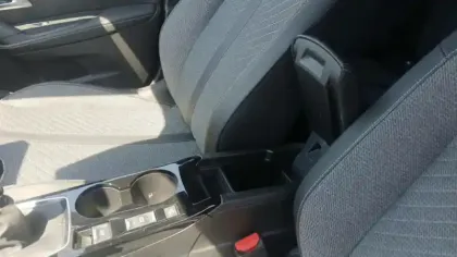 Photo 27 Peugeot 2008  100 S&S BVM6