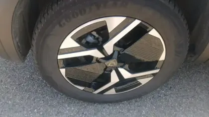 Photo 13 Peugeot 2008  100 S&S BVM6