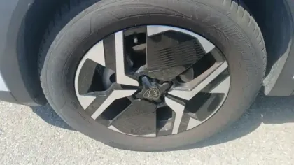 Photo 11 Peugeot 2008  100 S&S BVM6