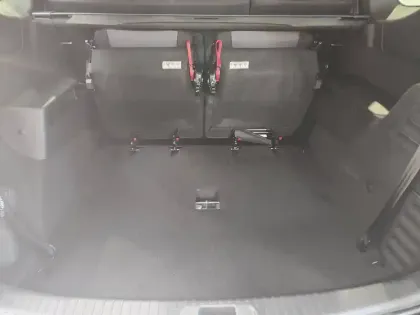 Photo 9 Dacia Jogger  Hybrid 140 7 places GSR2