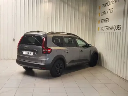 Photo 2 Dacia Jogger  Hybrid 140 7 places GSR2