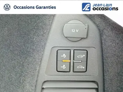 Photo 18 Volkswagen Touareg  3.0 V6 eHybrid 462 ch Tiptronic 8 4Motion