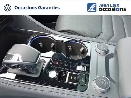 Photo 15 Volkswagen Touareg  3.0 V6 eHybrid 462 ch Tiptronic 8 4Motion