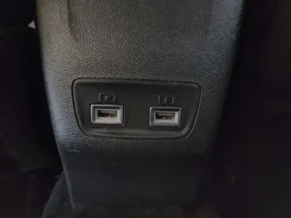 Photo 31 Peugeot 2008  BlueHDi 130 S&S EAT8