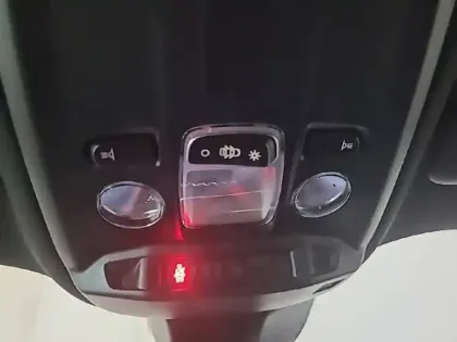 Photo 25 Peugeot 2008  BlueHDi 130 S&S EAT8