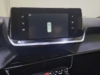 Photo 19 Peugeot 2008  BlueHDi 130 S&S EAT8