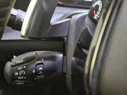 Photo 26 Peugeot 2008  BlueHDi 130 S&S EAT8