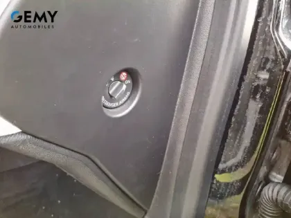 Photo 22 Renault Clio  Blue dCi 100