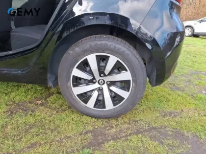 Photo 10 Renault Clio  Blue dCi 100