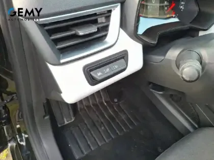 Photo 13 Renault Clio  Blue dCi 100