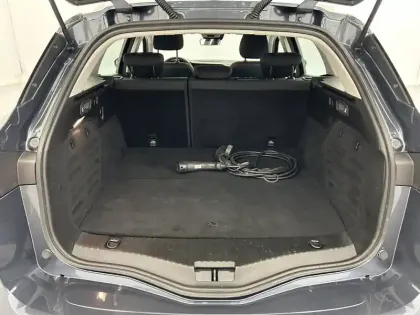 Photo 17 Renault Megane Mégane IV Estate E-TECH Plug-In Hybride 160