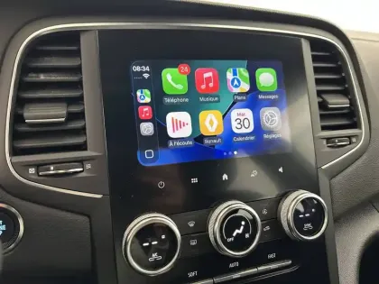 Photo 24 Renault Megane Mégane IV Estate E-TECH Plug-In Hybride 160