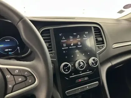 Photo 11 Renault Megane Mégane IV Estate E-TECH Plug-In Hybride 160