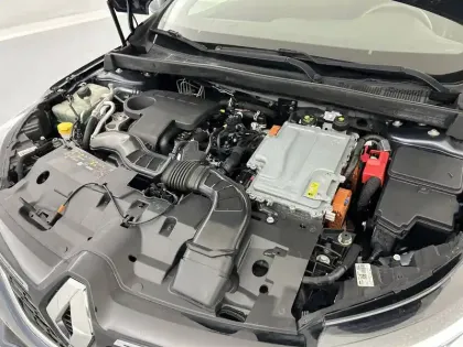 Photo 21 Renault Megane Mégane IV Estate E-TECH Plug-In Hybride 160