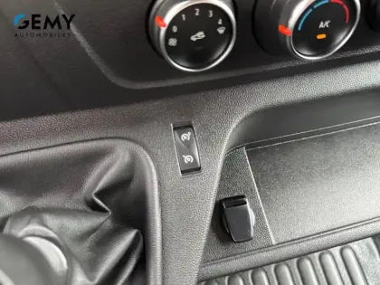 Photo 36 Renault Master Gén. III (F62) Ph3 Evo Grand Confort 4