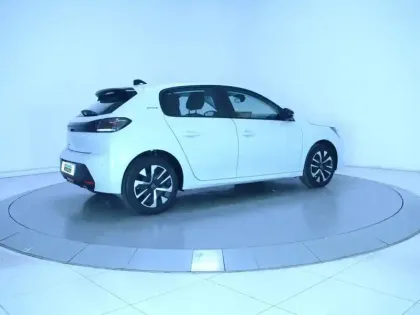 Photo 44 Peugeot 208  100 S&S BVM6