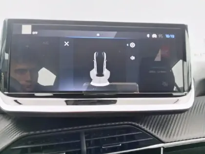 Photo 34 Peugeot 208  100 S&S BVM6