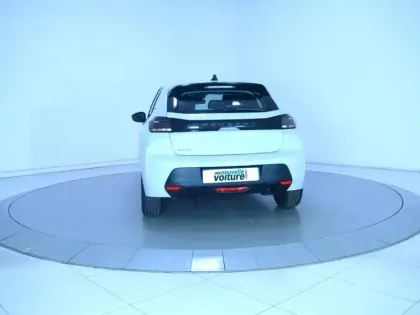 Photo 46 Peugeot 208  100 S&S BVM6