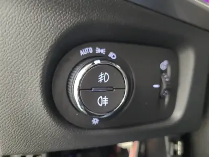 Photo 16 Opel Mokka  Electrique 136 ch & Batterie 50 kWh