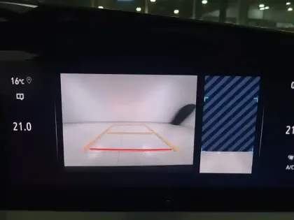 Photo 10 Opel Mokka  Electrique 136 ch & Batterie 50 kWh