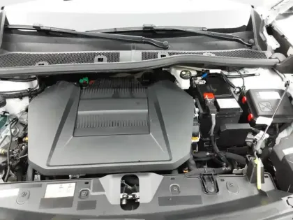 Photo 14 Peugeot 2008  Electrique 136 ch