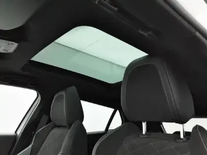 Photo 22 Peugeot 2008  Electrique 136 ch